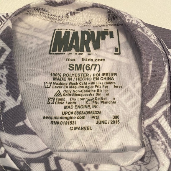 MARVEL Boy's Short Sleeve Avengers T-Shirt Size Small (6/7) - Picture 4 of 4